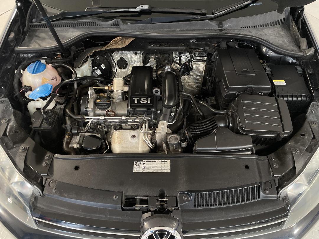 Photo '13' of Volkswagen Golf