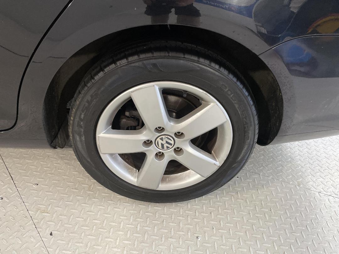 Photo '11' of Volkswagen Golf