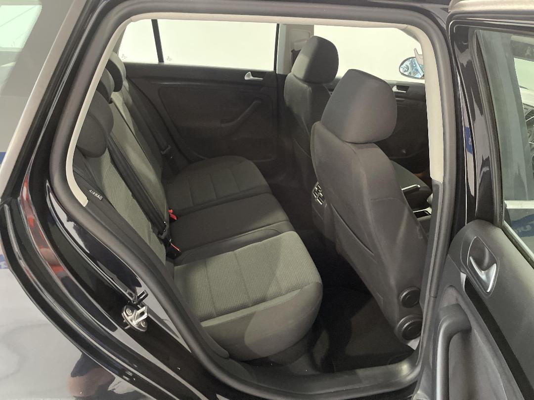 Photo '20' of Volkswagen Golf