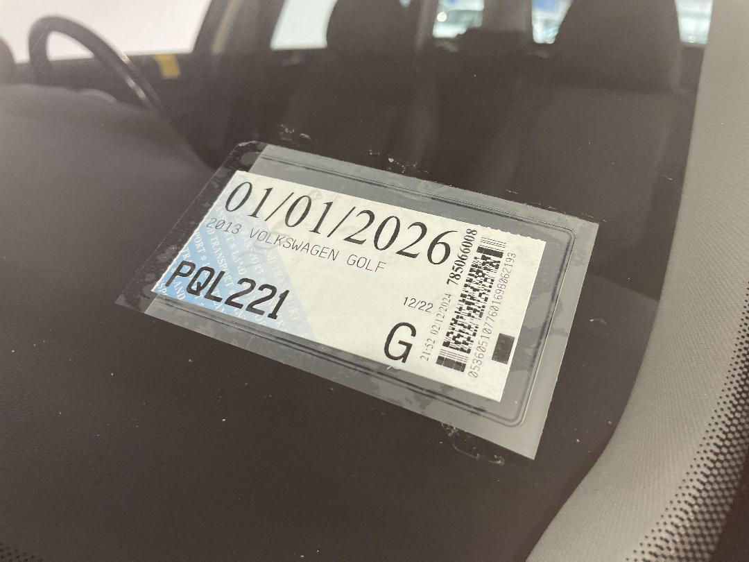 Photo '32' of Volkswagen Golf