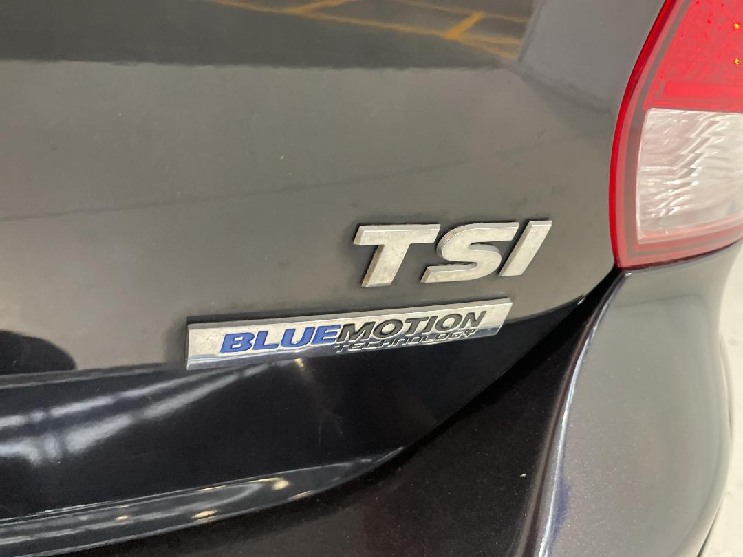 Photo '34' of Volkswagen Golf