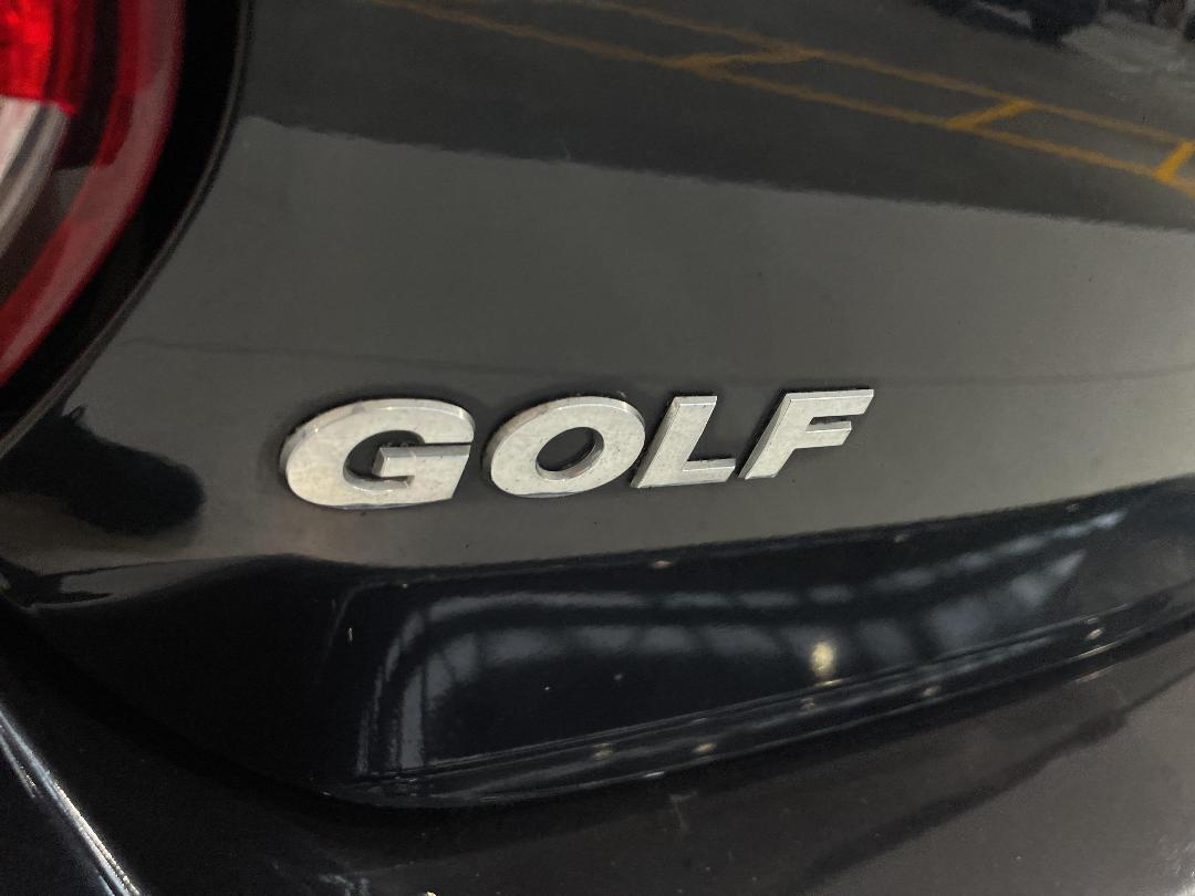 Photo '33' of Volkswagen Golf