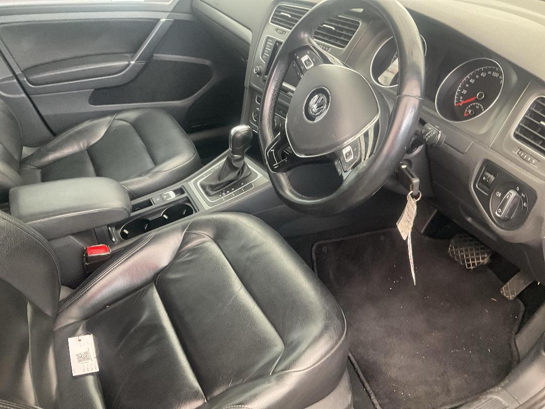 Photo '6' of Volkswagen Golf TDI Comfortline