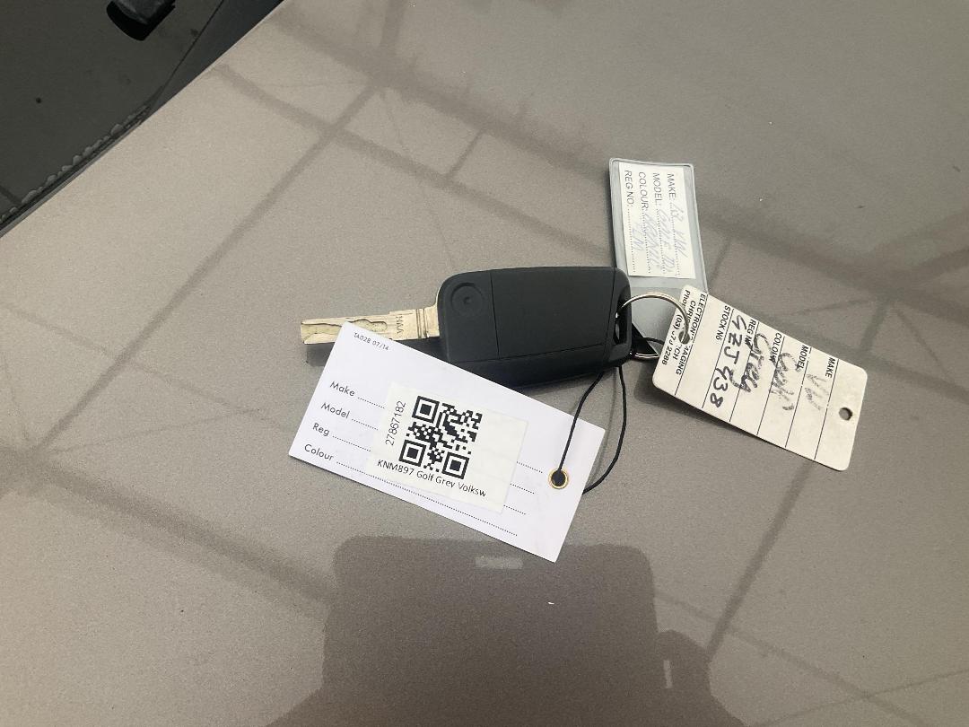 Photo '10' of Volkswagen Golf TDI Comfortline