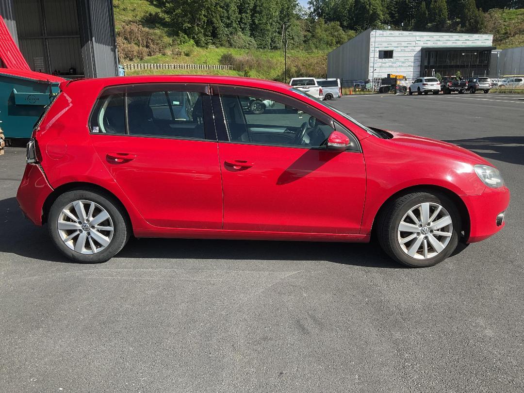 Photo '5' of Volkswagen Golf Photo '5' of Volkswagen Golf