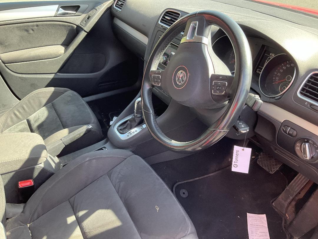 Photo '16' of Volkswagen Golf Photo '16' of Volkswagen Golf