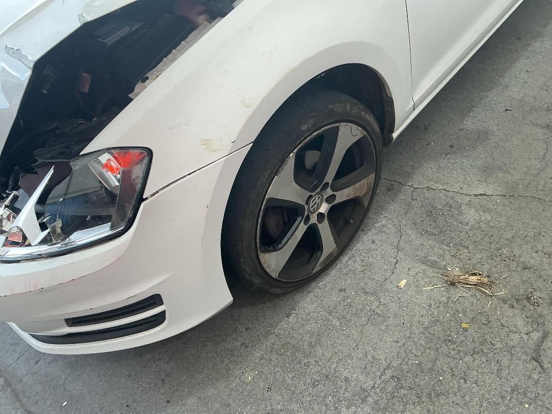 Photo '6' of Volkswagen Golf TSI Comfortline