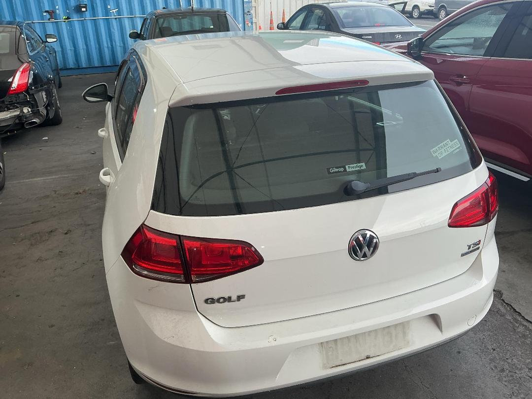 Photo '10' of Volkswagen Golf TSI Comfortline