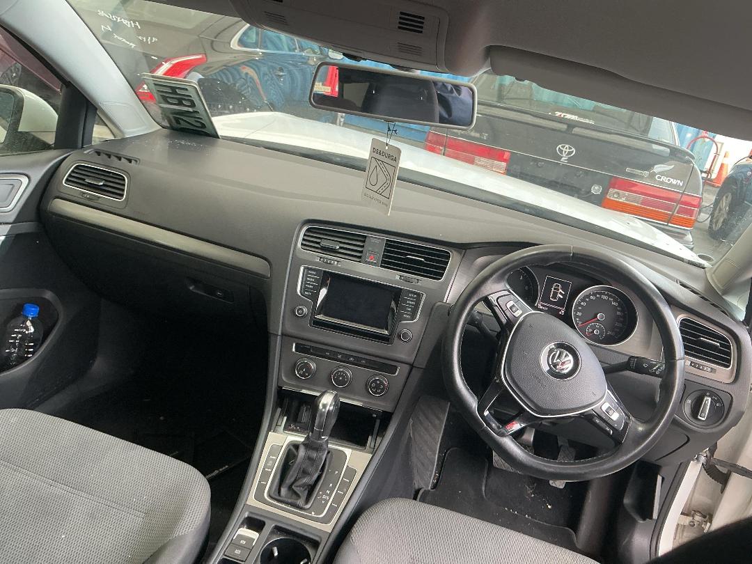 Photo '20' of Volkswagen Golf TSI Comfortline