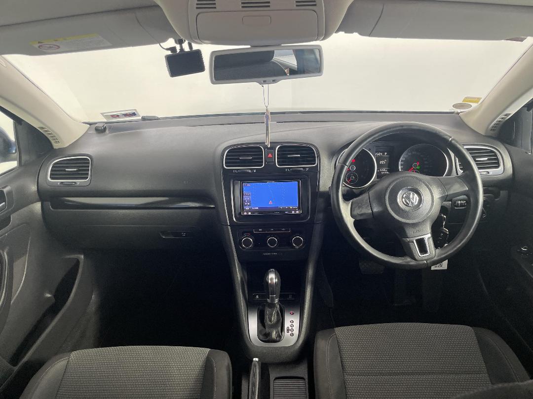 Photo '17' of Volkswagen Golf Photo '17' of Volkswagen Golf