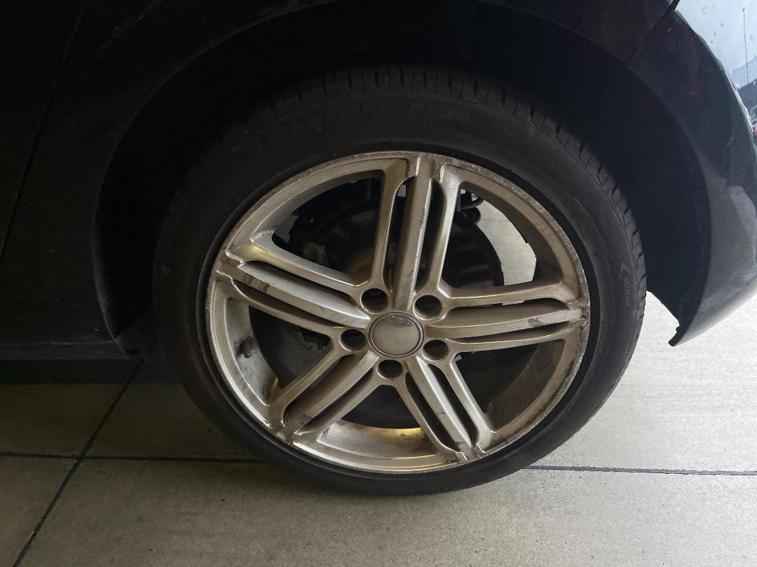 Photo '9' of Volkswagen Golf