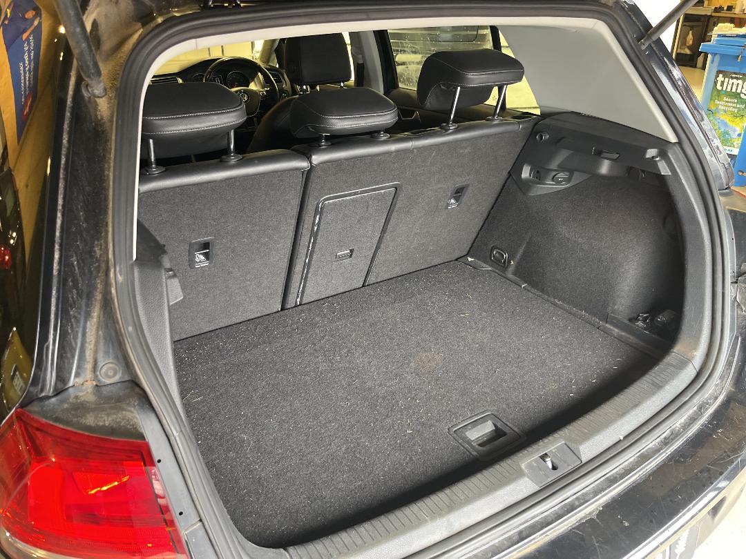 Photo '21' of Volkswagen Golf