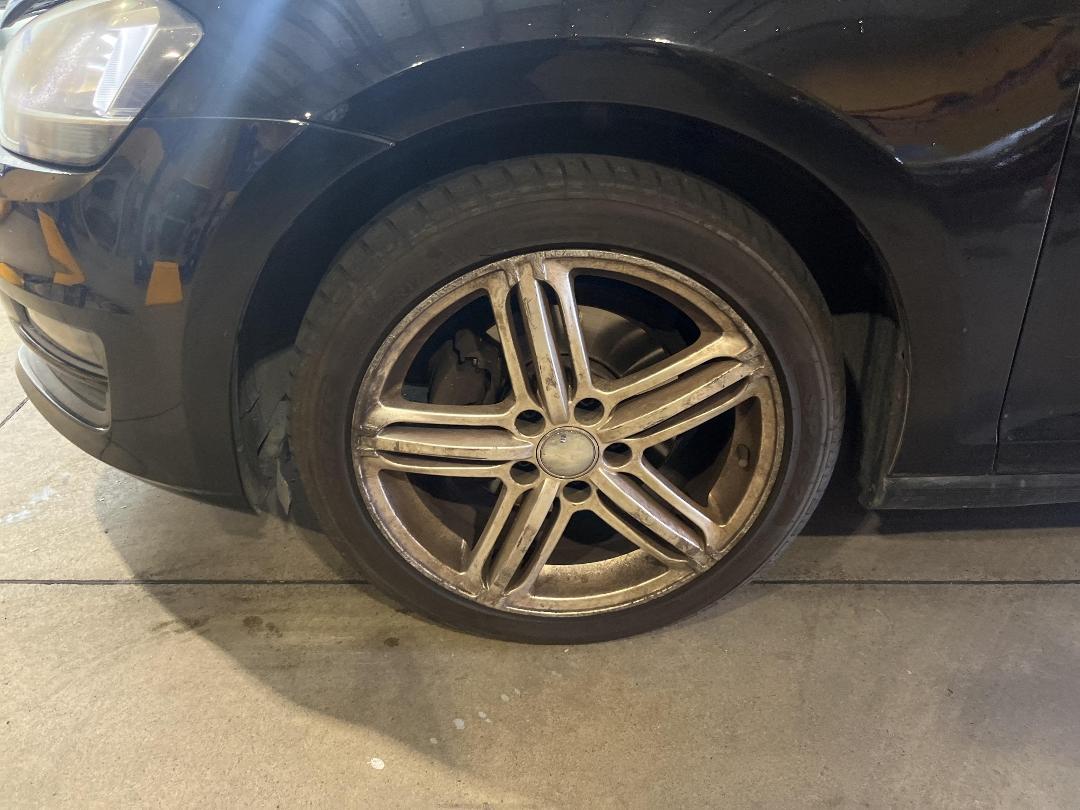 Photo '10' of Volkswagen Golf