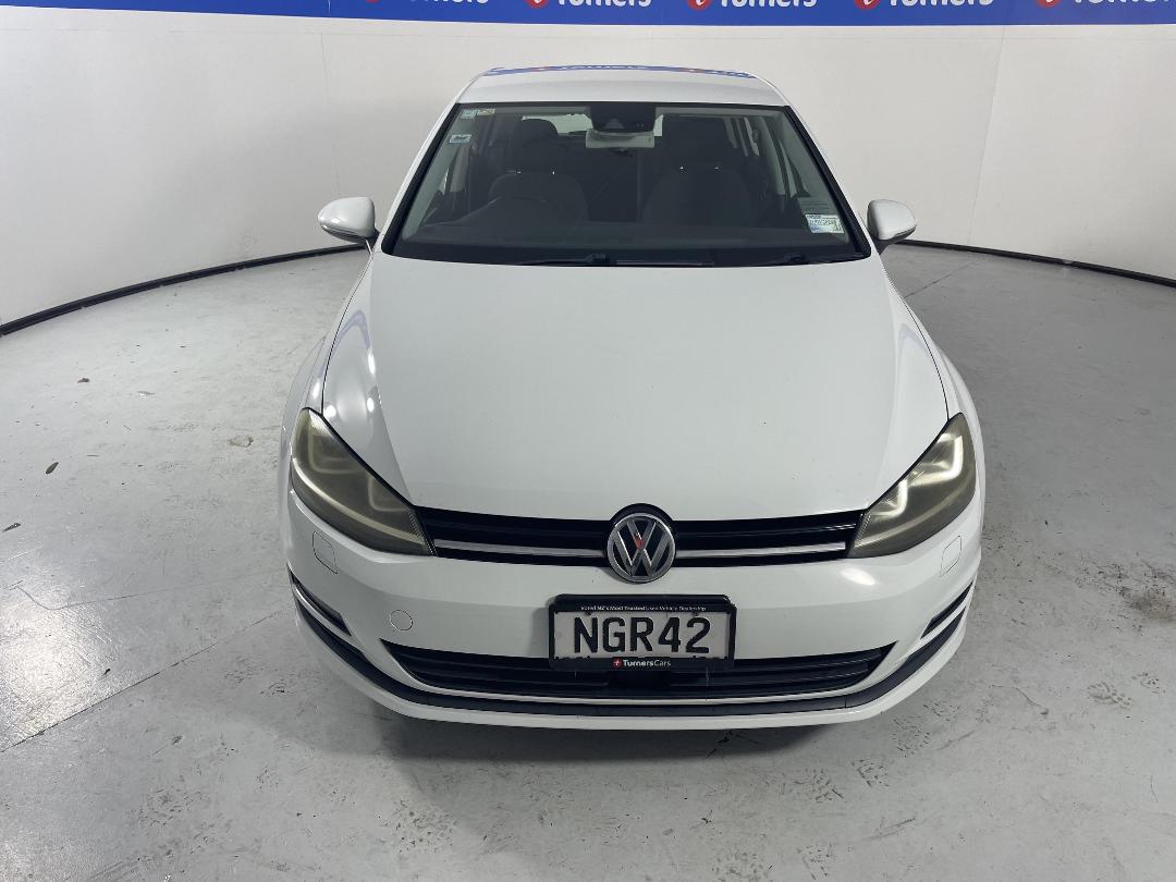 Photo '2' of Volkswagen Golf