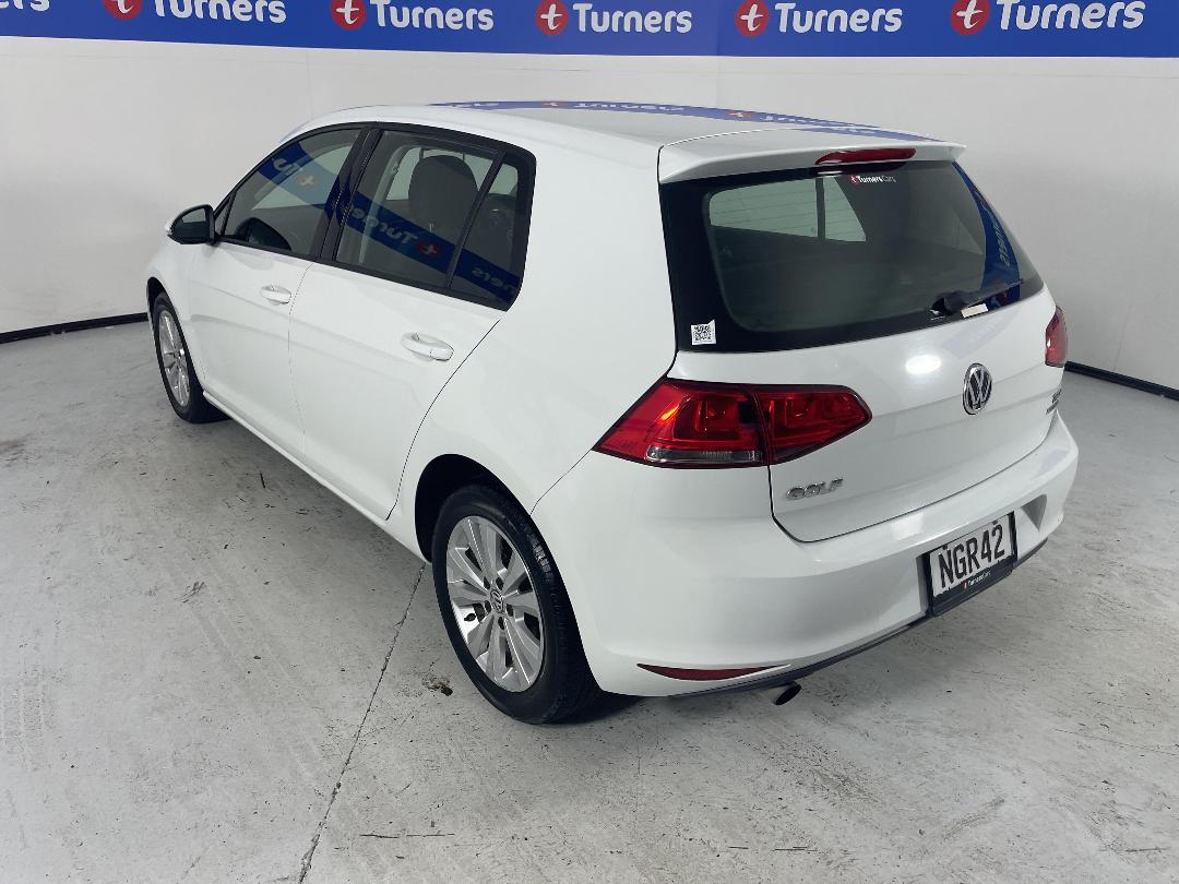 Photo '5' of Volkswagen Golf