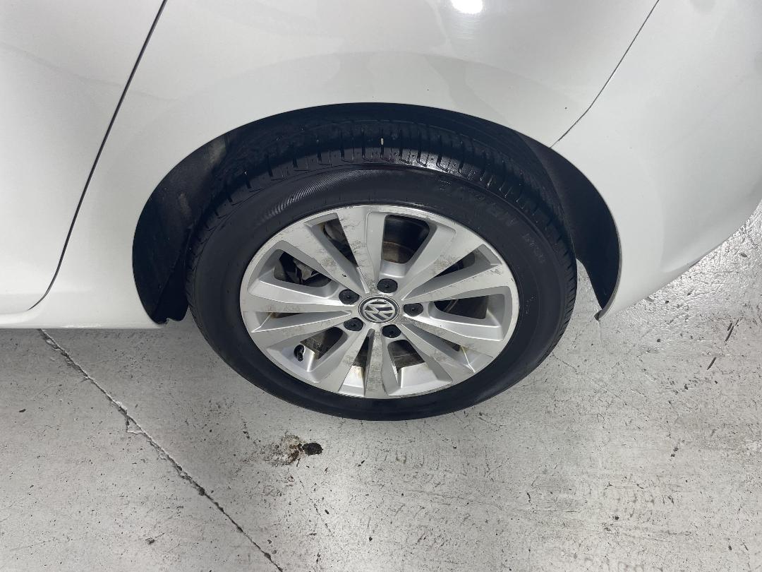 Photo '11' of Volkswagen Golf