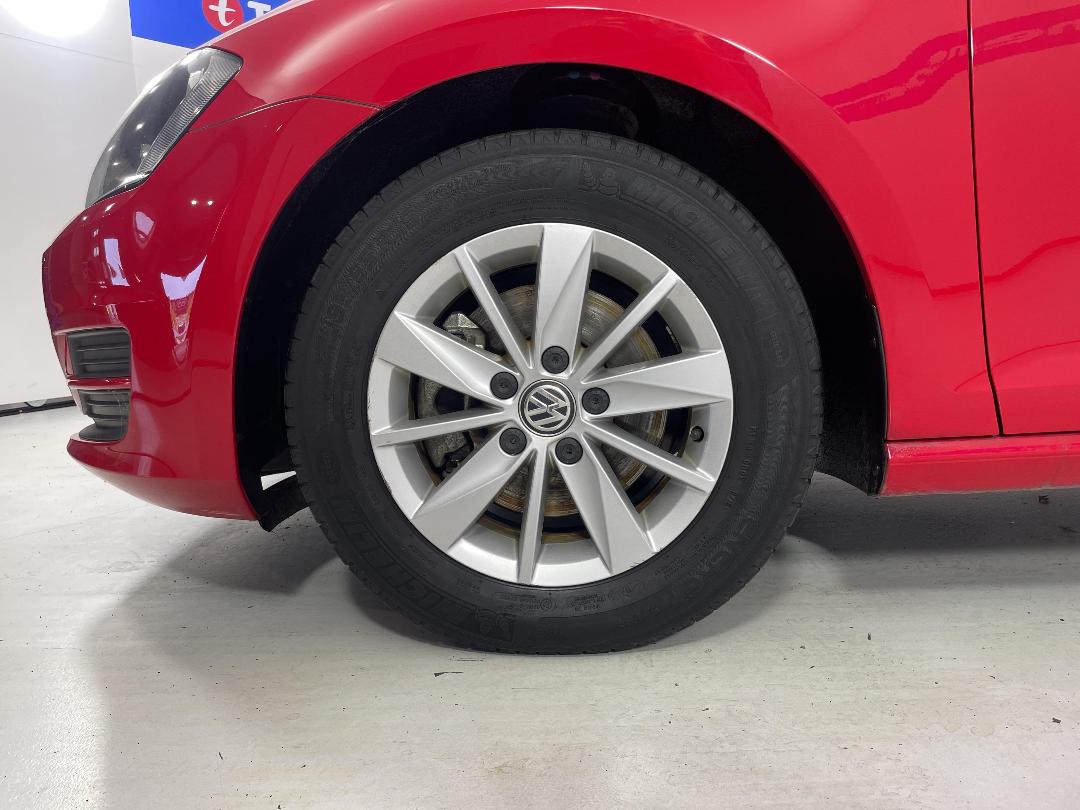 Photo '10' of Volkswagen Golf