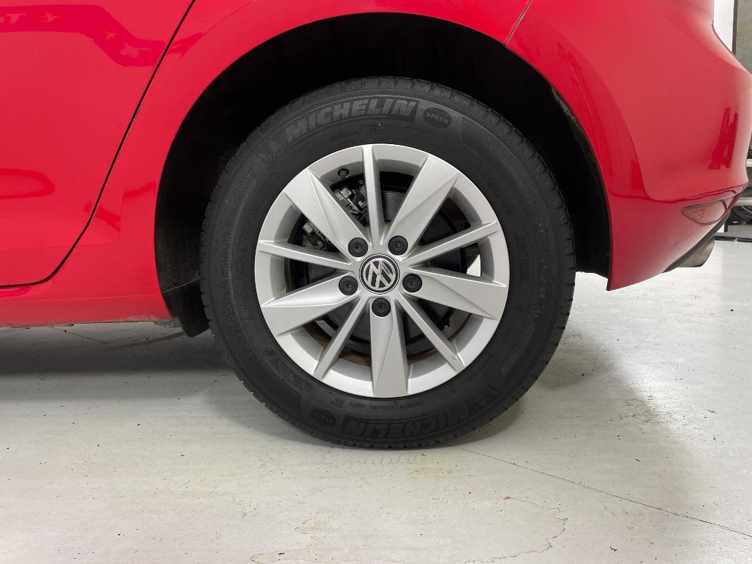 Photo '11' of Volkswagen Golf