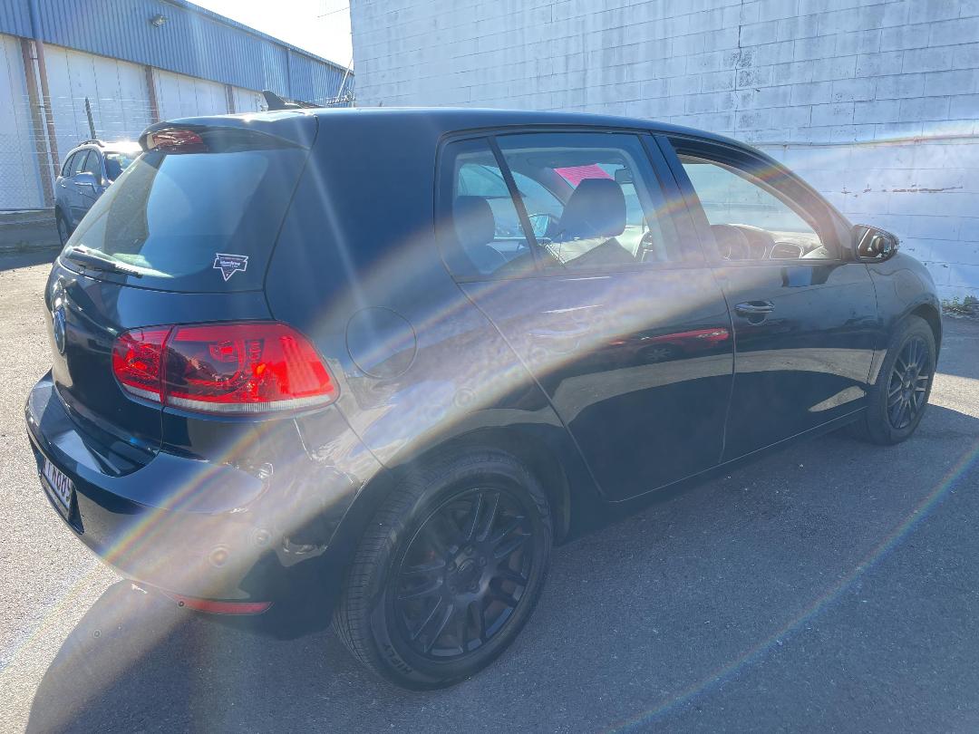 Photo '6' of Volkswagen Golf