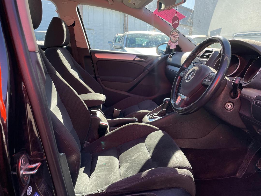 Photo '14' of Volkswagen Golf