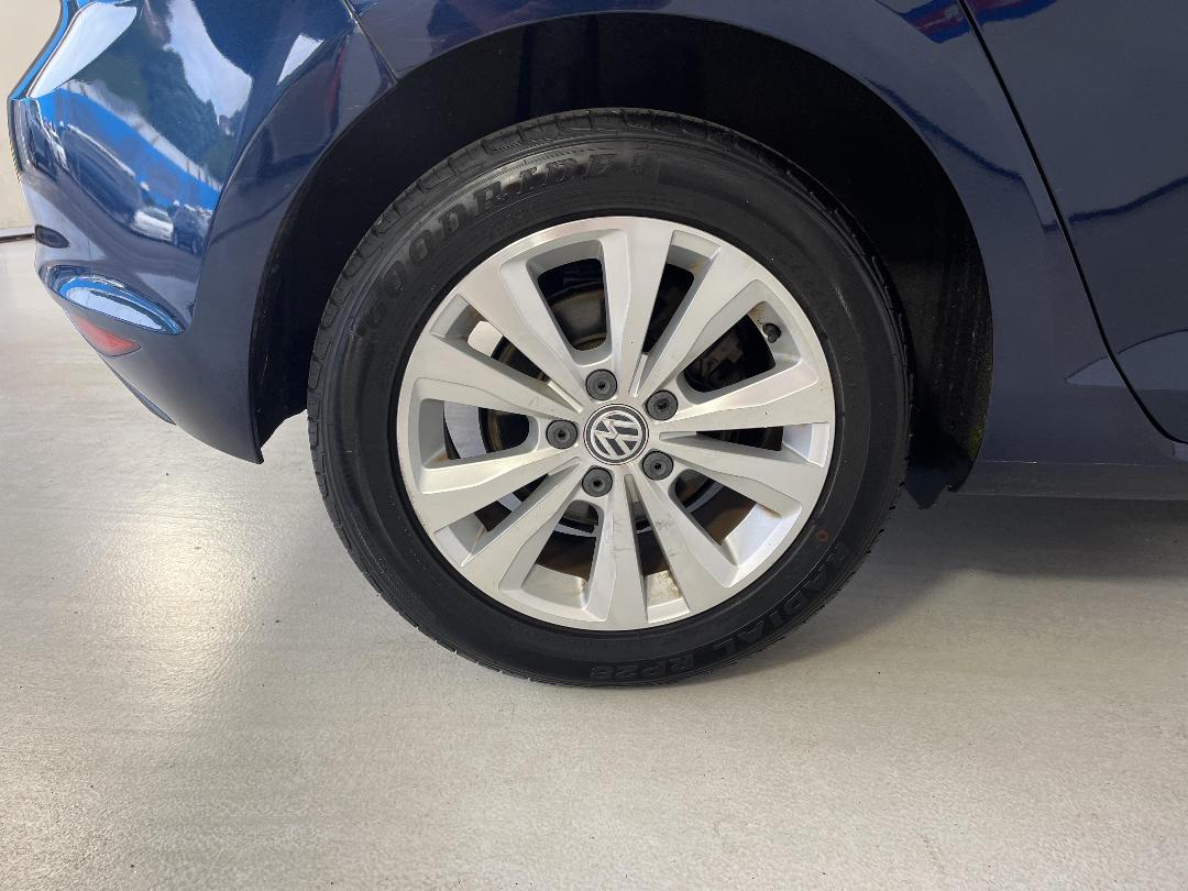 Photo '12' of Volkswagen Golf