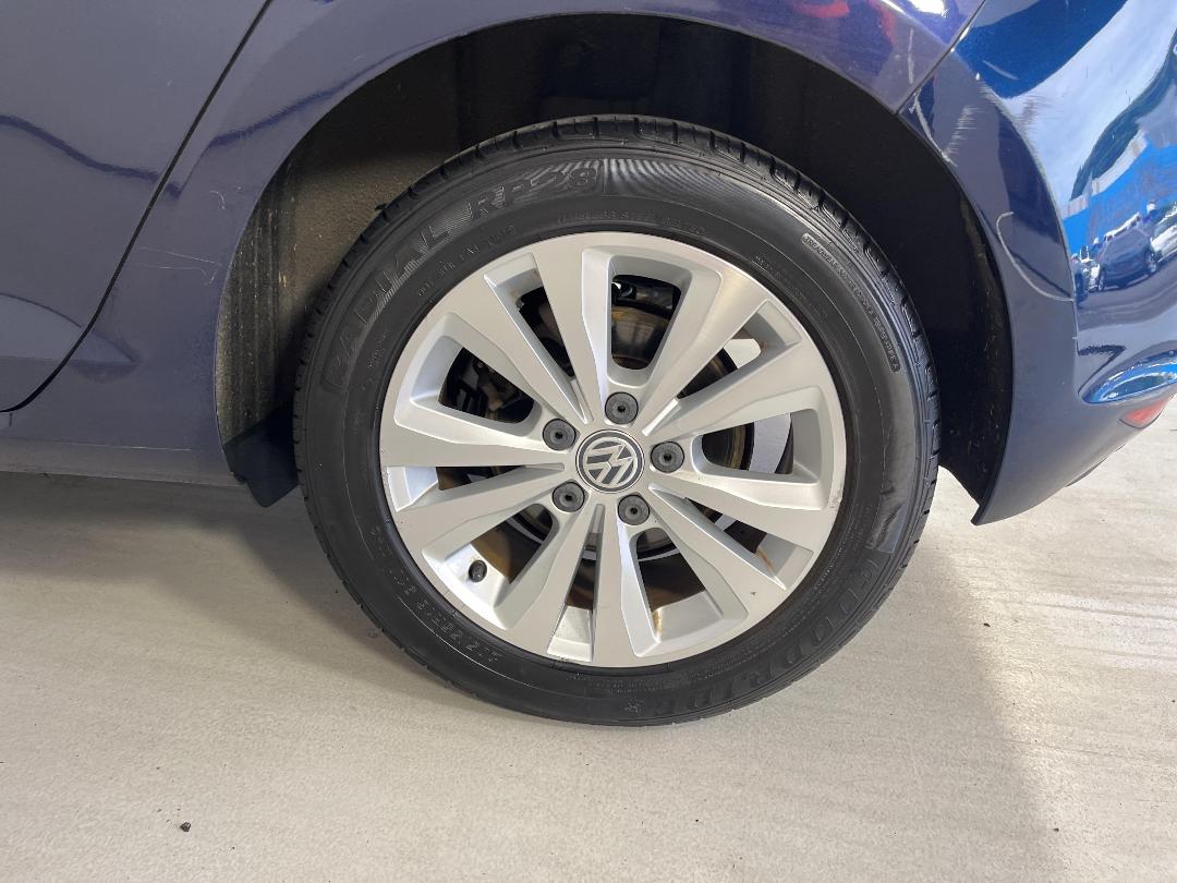 Photo '11' of Volkswagen Golf