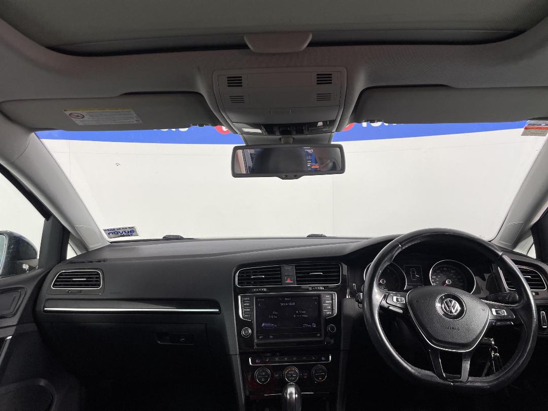 Photo '17' of Volkswagen Golf