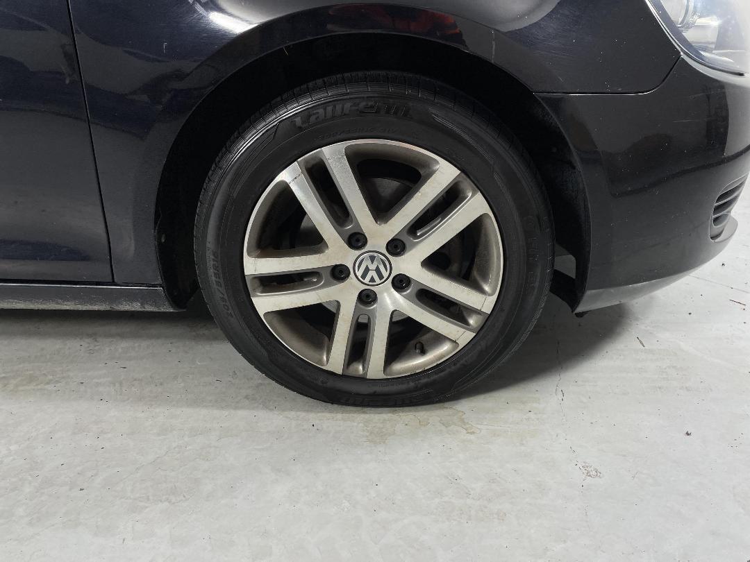 Photo '9' of Volkswagen Golf Photo '9' of Volkswagen Golf