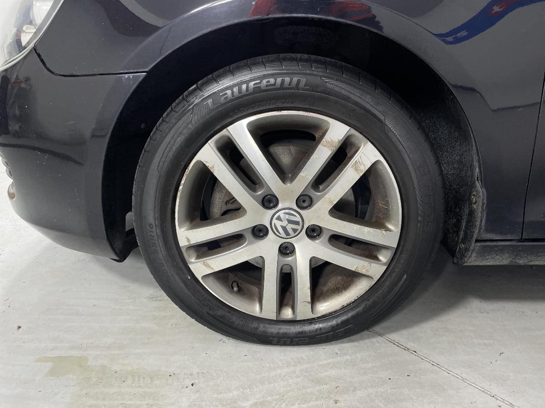 Photo '10' of Volkswagen Golf Photo '10' of Volkswagen Golf