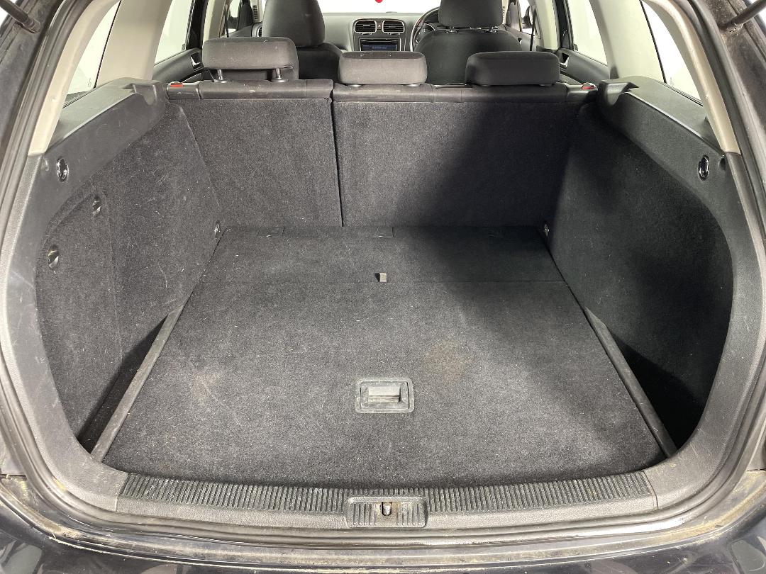 Photo '14' of Volkswagen Golf Photo '14' of Volkswagen Golf