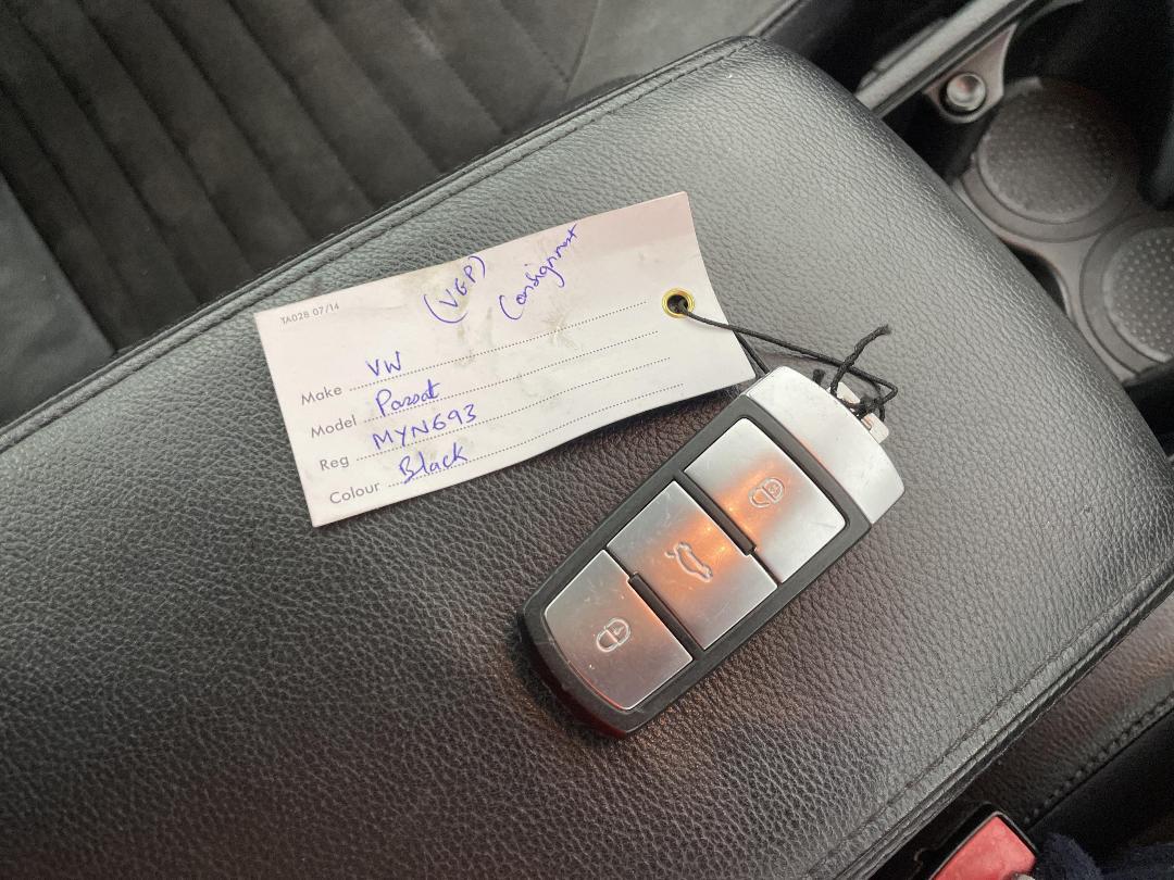 Photo '22' of Volkswagen Passat