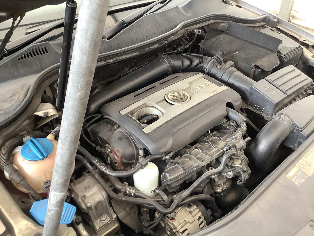 Photo '10' of Volkswagen Passat