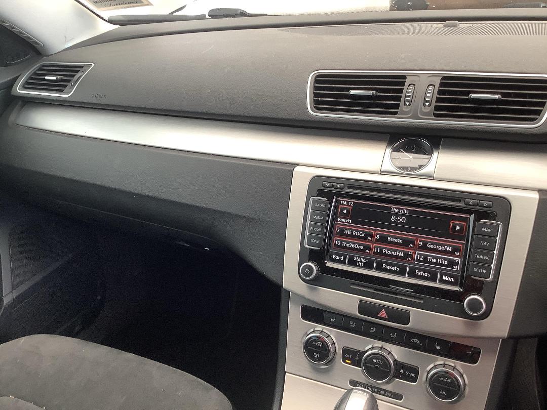 Photo '14' of Volkswagen Passat