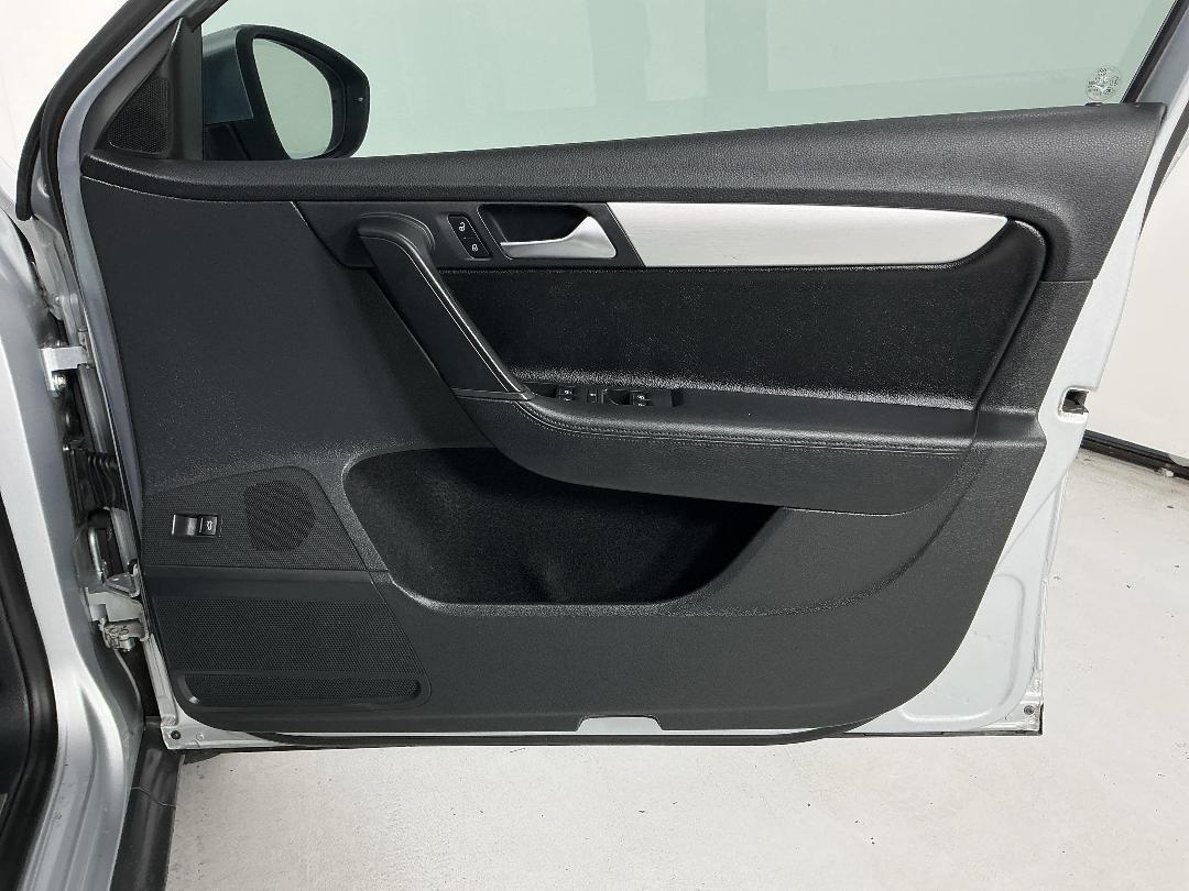 Photo '15' of Volkswagen Passat