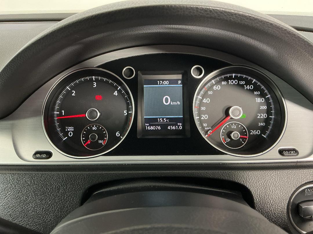 Photo '21' of Volkswagen Passat