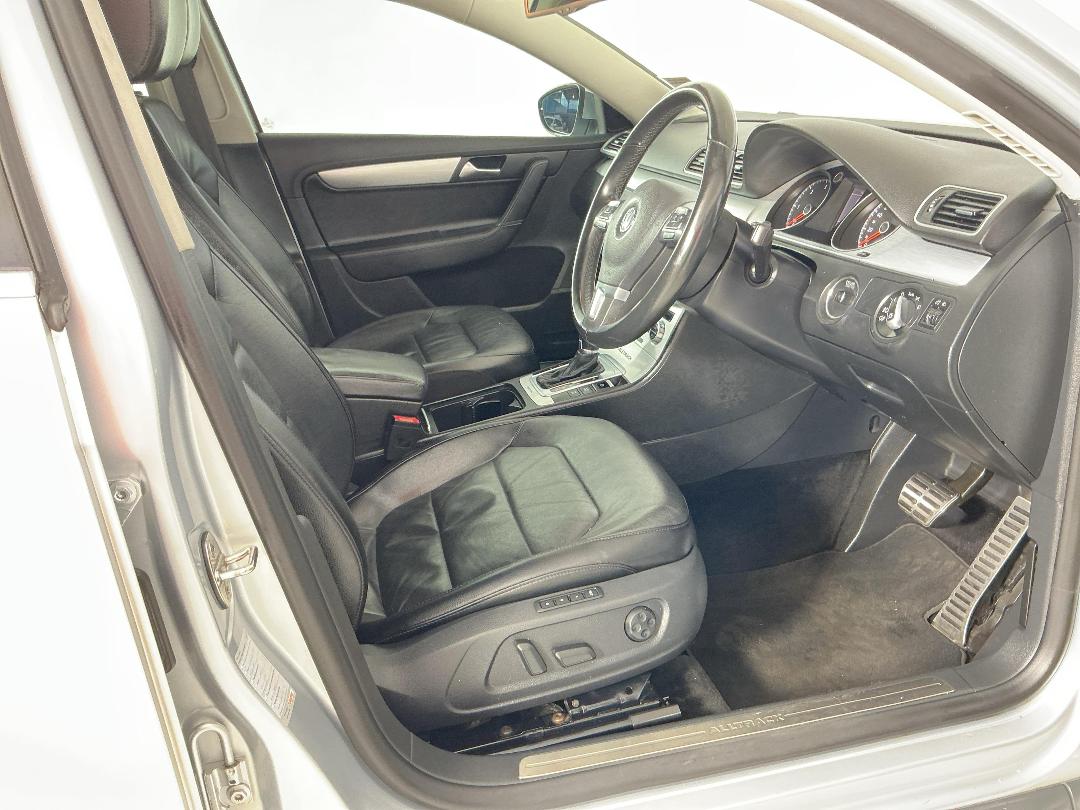 Photo '16' of Volkswagen Passat