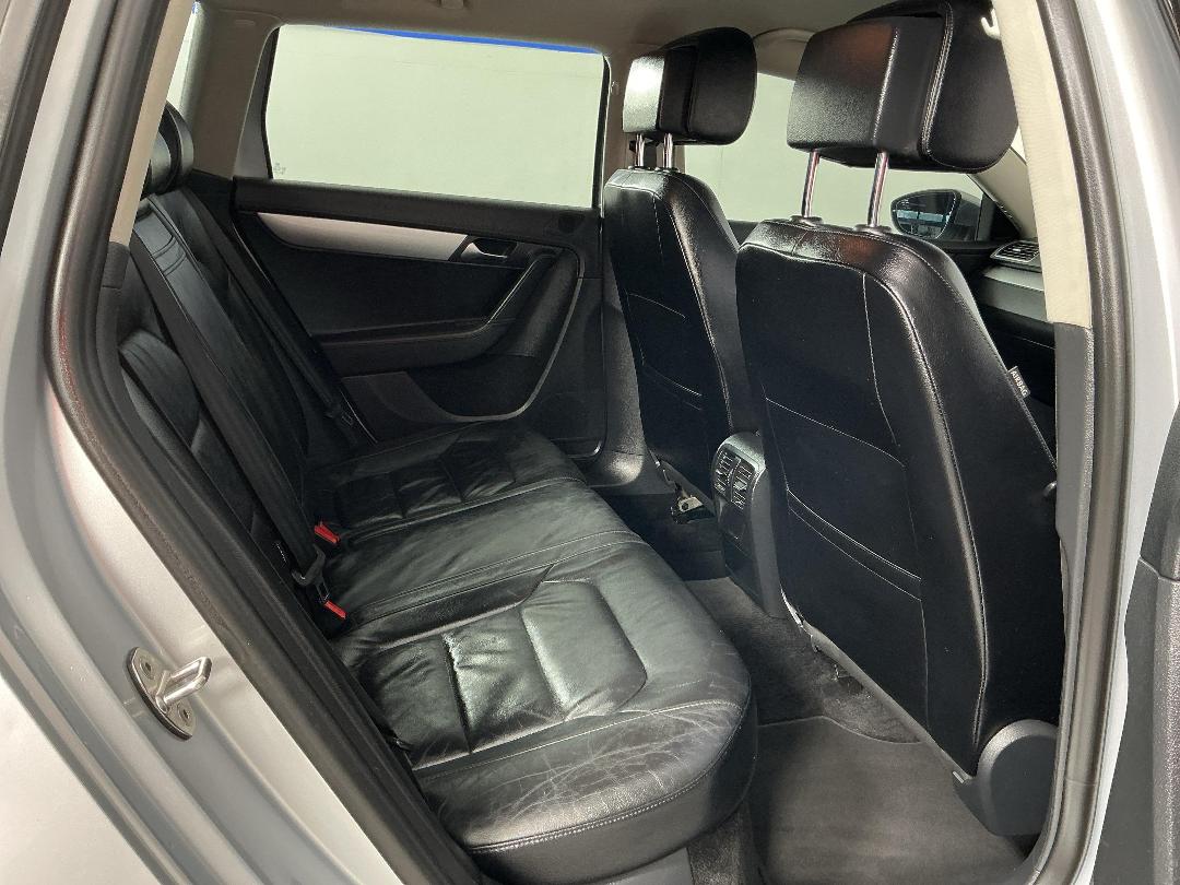 Photo '20' of Volkswagen Passat