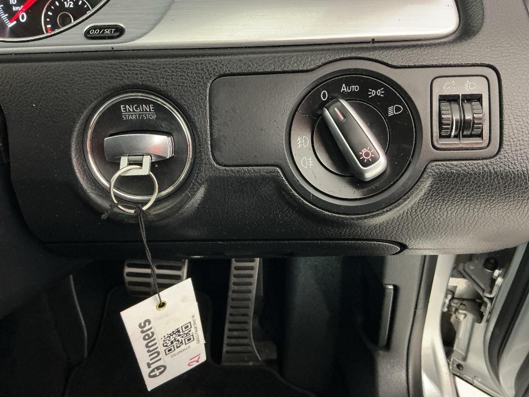 Photo '24' of Volkswagen Passat