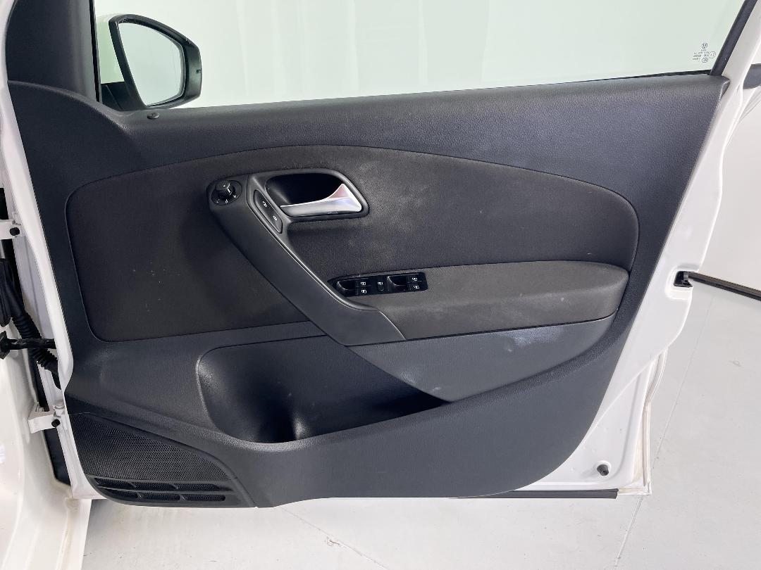 Photo '15' of Volkswagen Polo