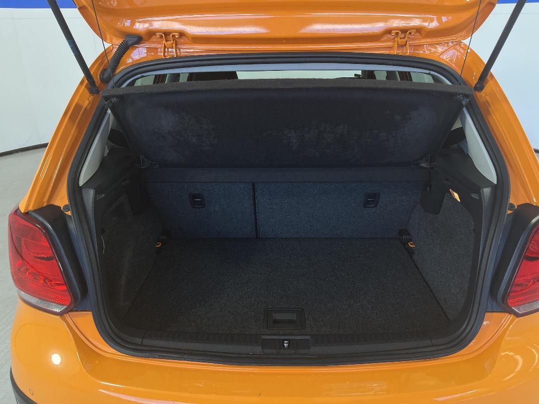 Photo '14' of Volkswagen Polo