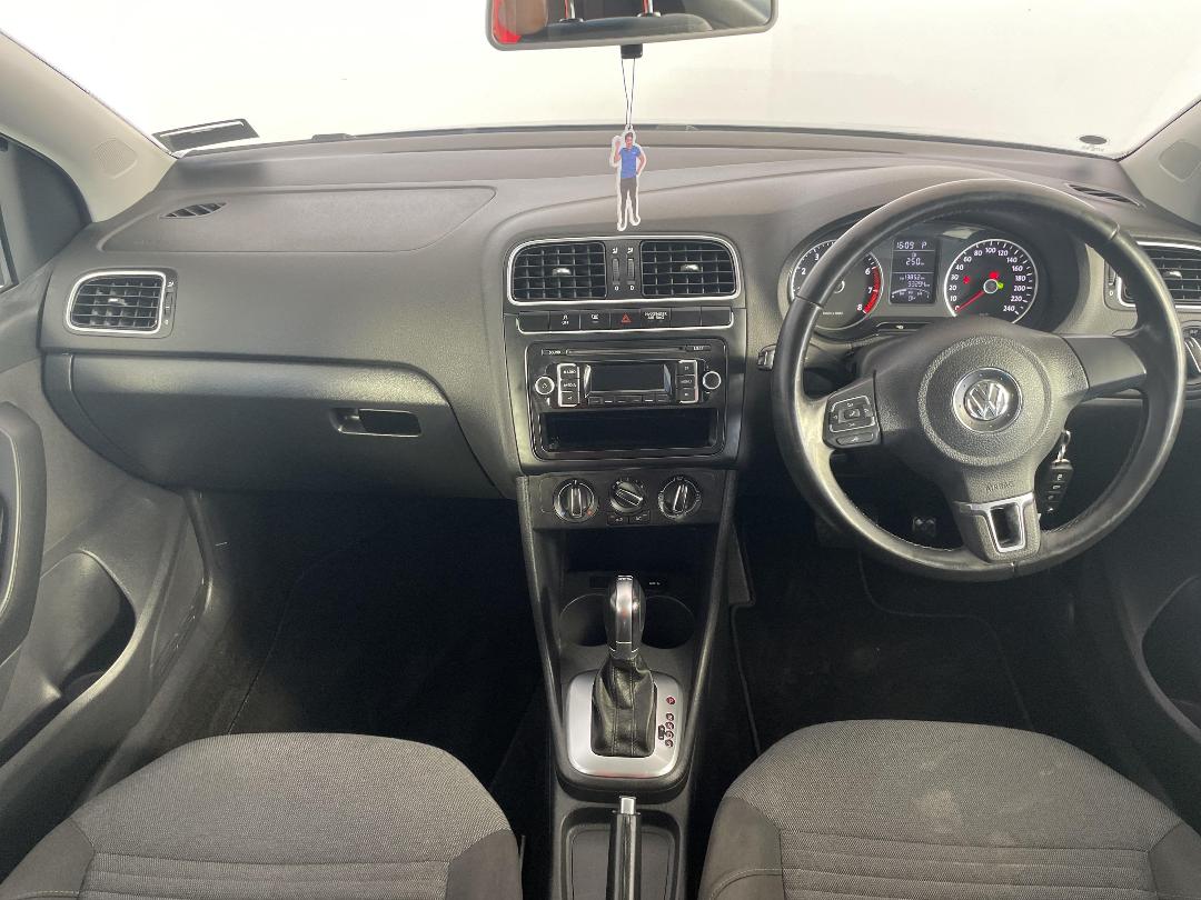 Photo '17' of Volkswagen Polo