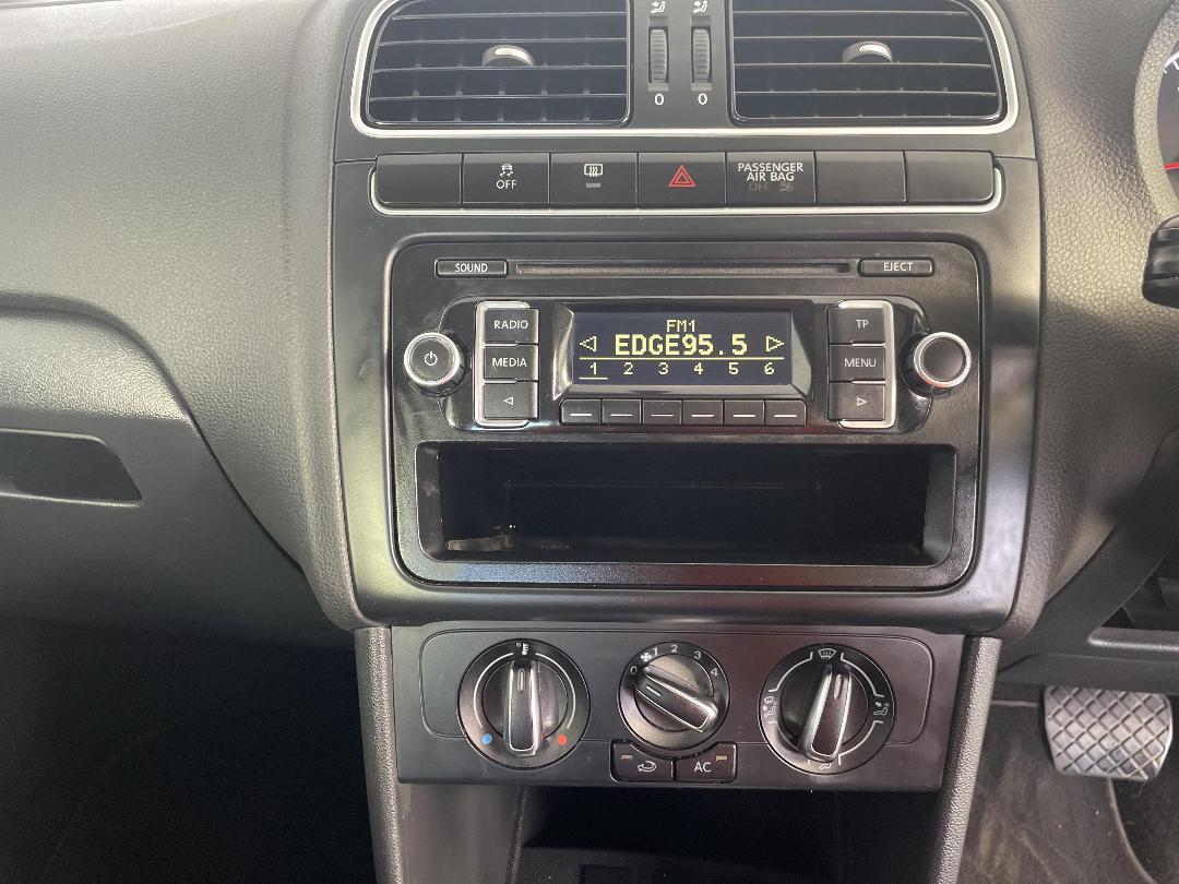 Photo '23' of Volkswagen Polo