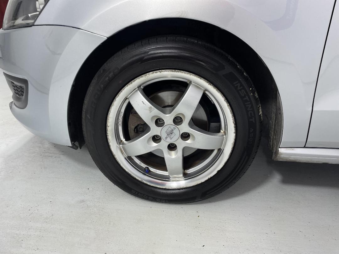 Photo '10' of Volkswagen Polo