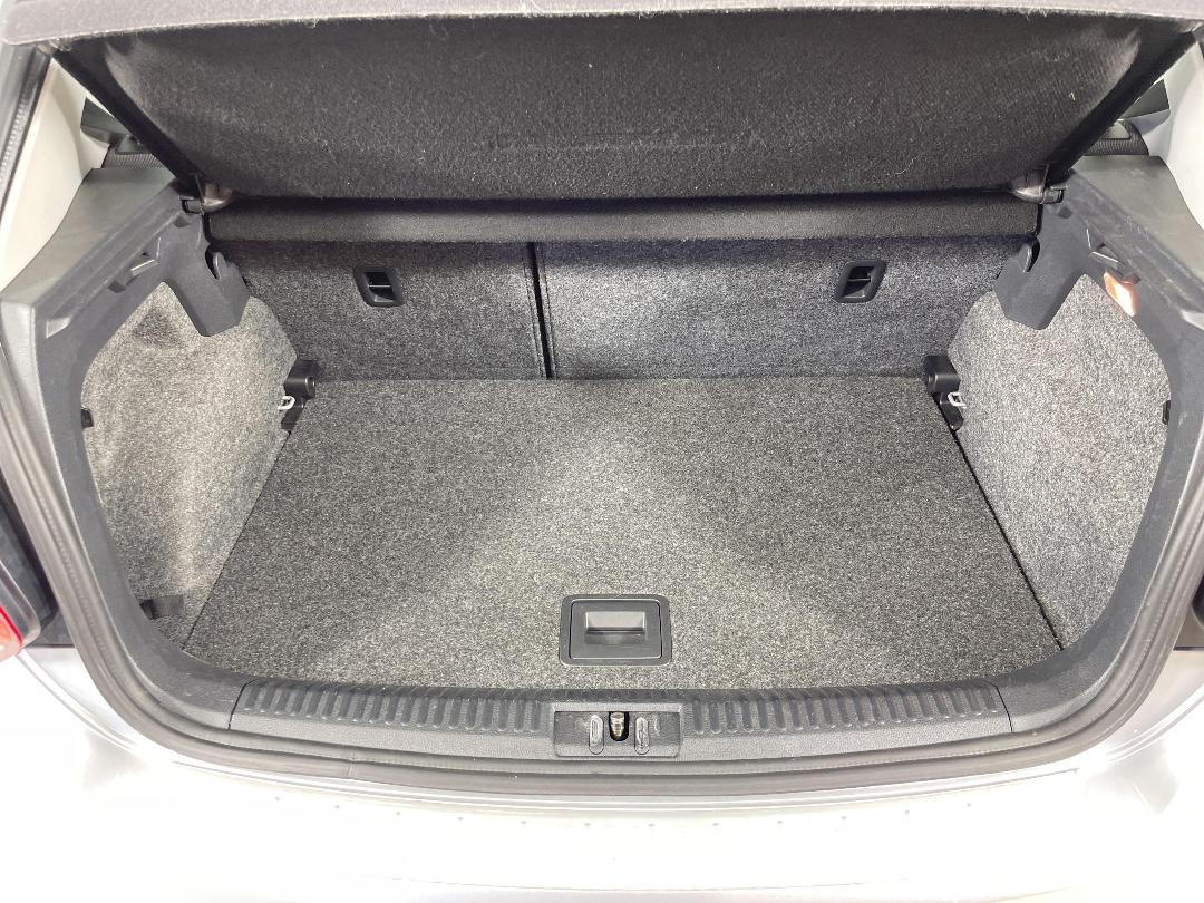 Photo '14' of Volkswagen Polo