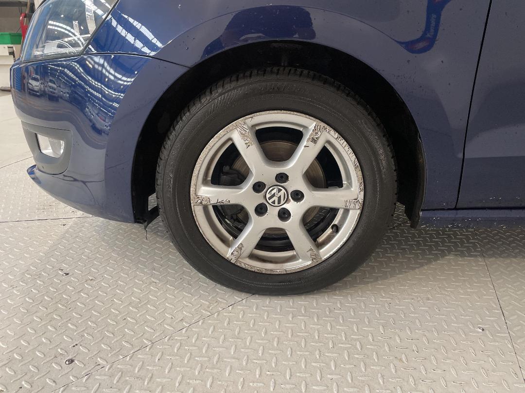 Photo '10' of Volkswagen Polo Photo '10' of Volkswagen Polo