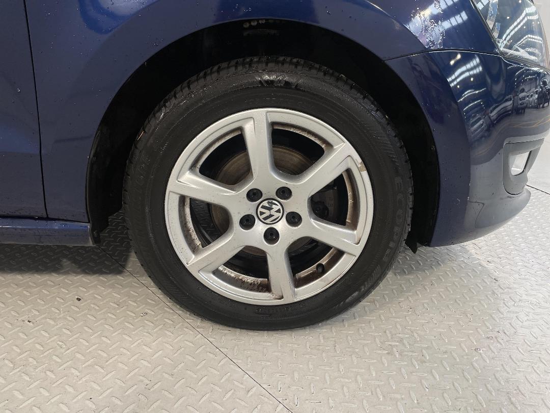 Photo '9' of Volkswagen Polo Photo '9' of Volkswagen Polo