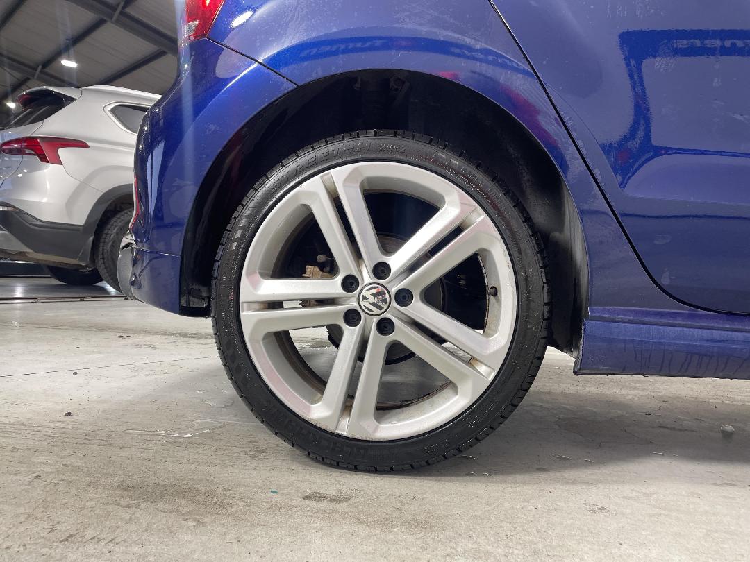 Photo '12' of Volkswagen Polo