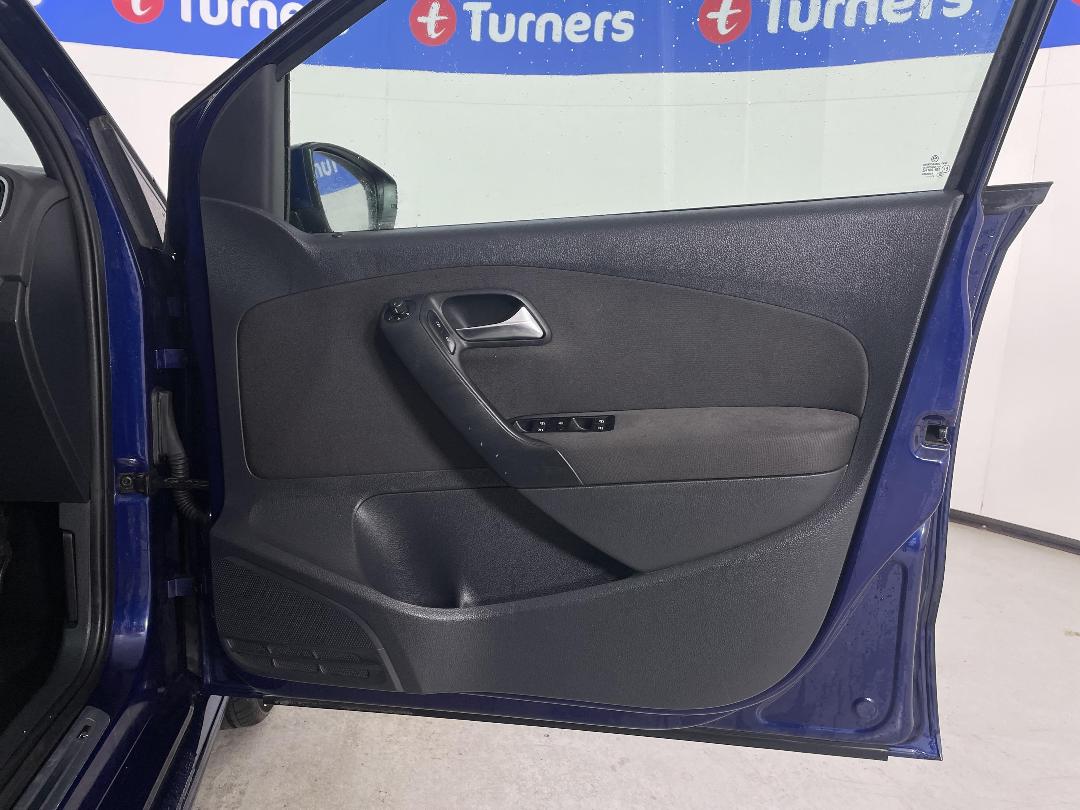 Photo '15' of Volkswagen Polo