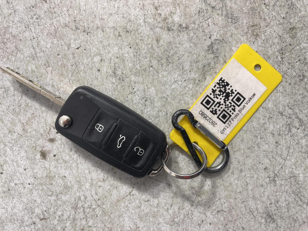 Photo '22' of Volkswagen Polo