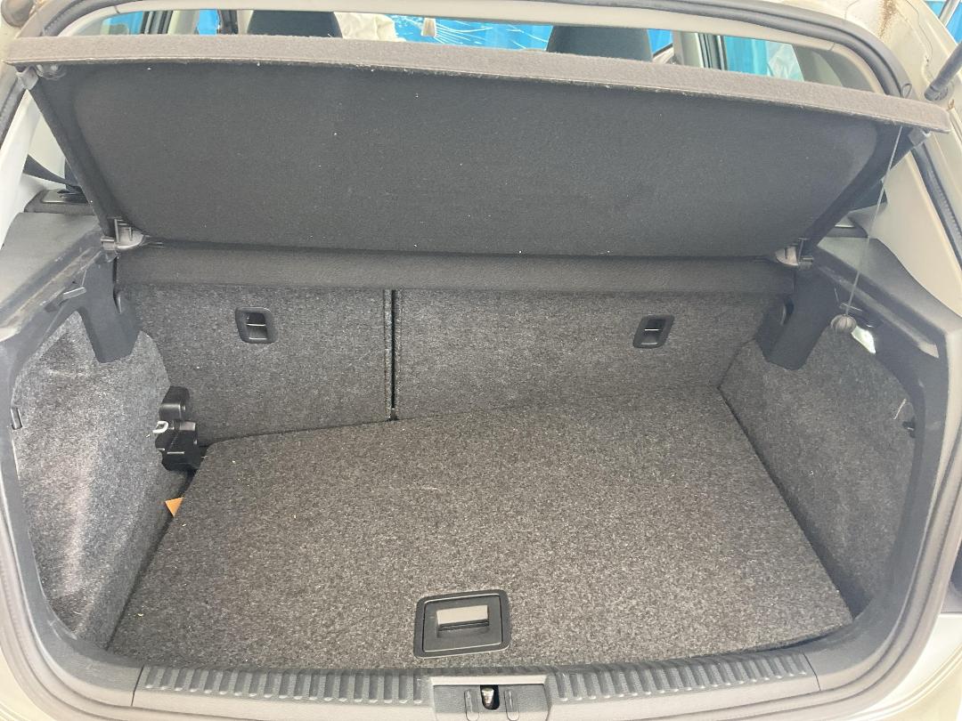 Photo '7' of Volkswagen Polo